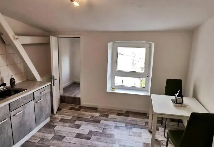 1 Zkb Dg Ferienwohnung - Direkt Am Kurpark - Zentrale Lage